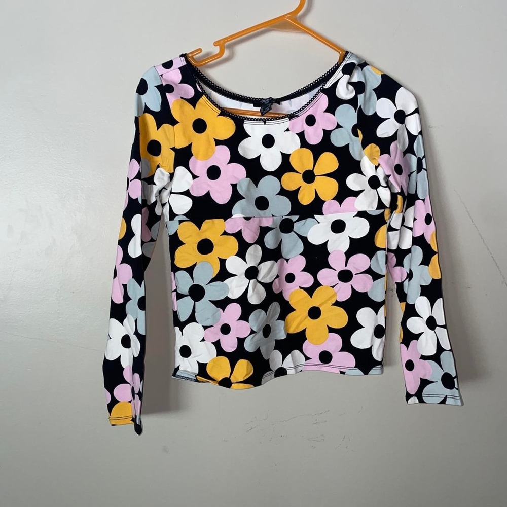 Forever 21milkmaid 60s inspired daisy